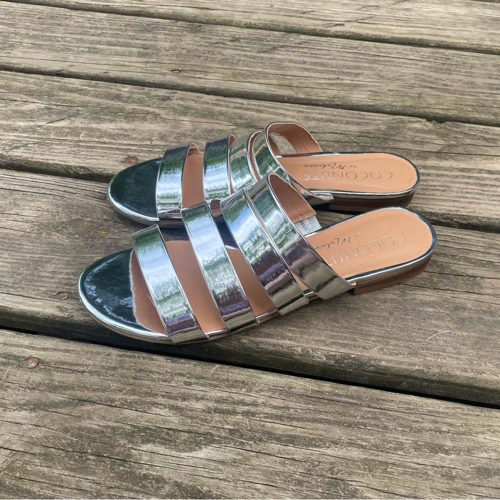 Coconuts by Matisse Silver Slide Sandals